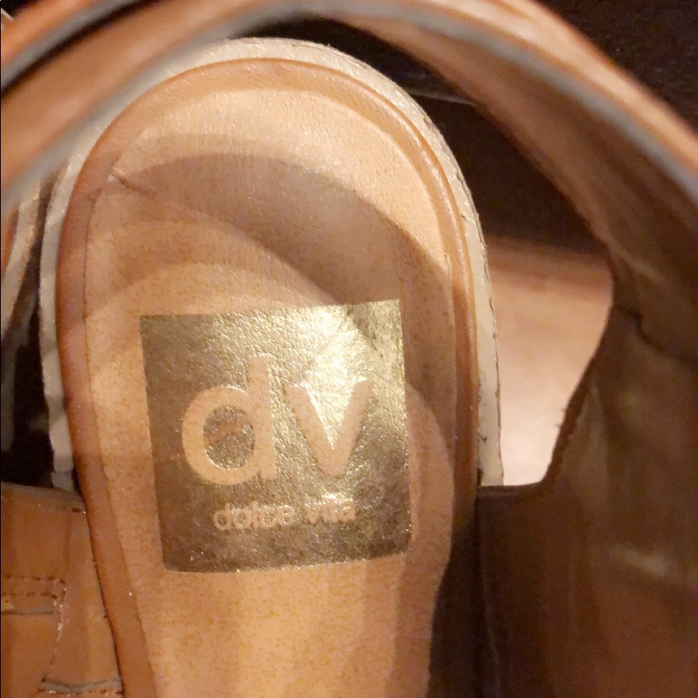 Shoes - Picture 2 of 4